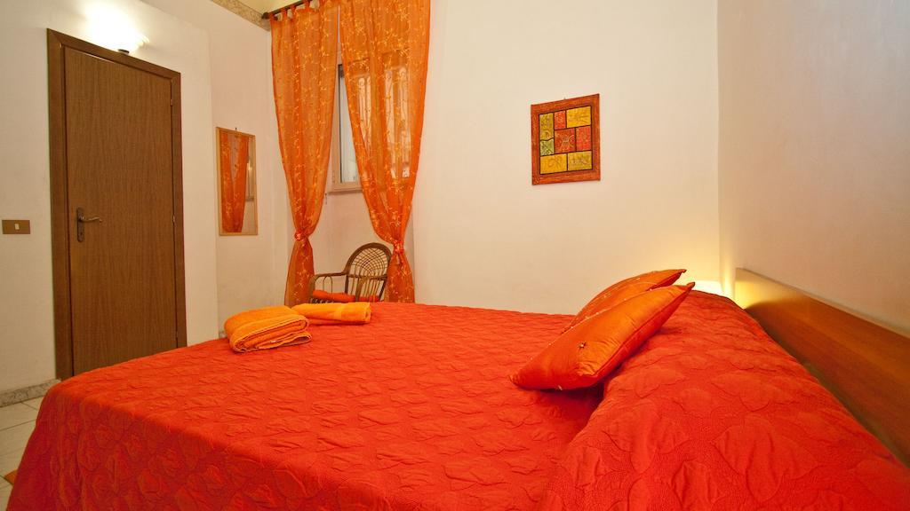 Rental In Rome Celeste Apartment Zimmer foto